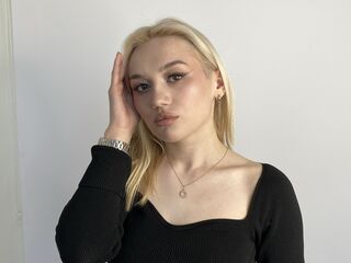 naked cam chat PaulinePedrotti