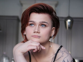 adult web cam PeachAveline