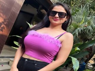 free livecam PeachyGlow