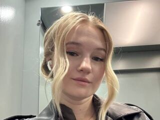 cam hooker chatroom PortiaFukushima