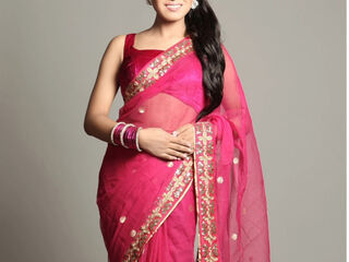 webcam babe chat room PriyaArmani