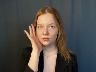 camgirl masturbating with sextoy RonnieAbraham