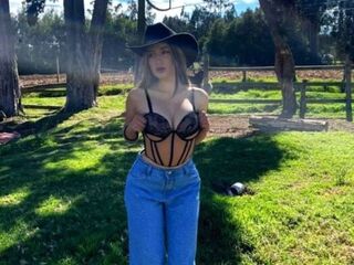 cam girl showing tits RubyRossey