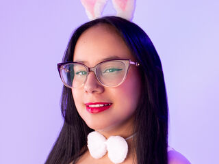 camgirl playing with vibrator SamaraRoose