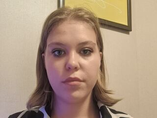 live video chat SaturninaLeavitt