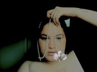 naked cam chat SeraphineOrchid