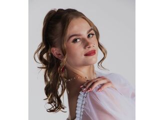 camslut showing pussy SharriLangolf