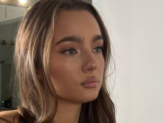 fingering webcamgirl ShenikaParrish