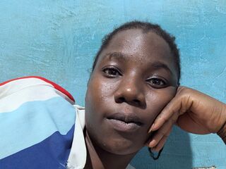 cam girl masturbating with sextoy SilvonSamela