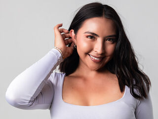hot webcamslut SofiBlosh