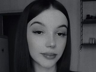 camgirl SoilaHoyles