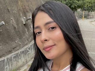 adult cam SophieKiido