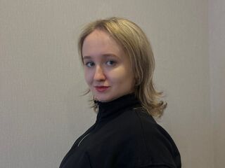 dirty cam SuzannKernes