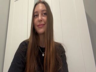 hot cam girl masturbating with sextoy ThedaDukas