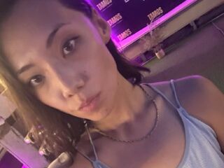 shower live cam TiffanyBoster