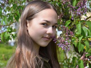 free webcam chatroom TristaArron