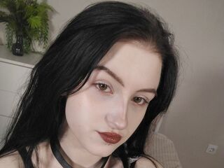 cam girl playing with dildo UdeleGallamore