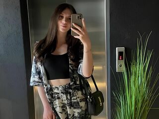 naughty cam girl VinnieMailhot
