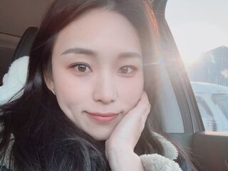 kinky webcam model ZhiYue